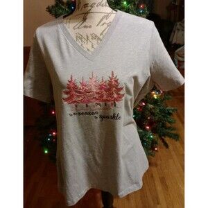 Handmade Women's V-Neck SS Gray T-Shirt Sz L Christmas Graphics New Casual Wear